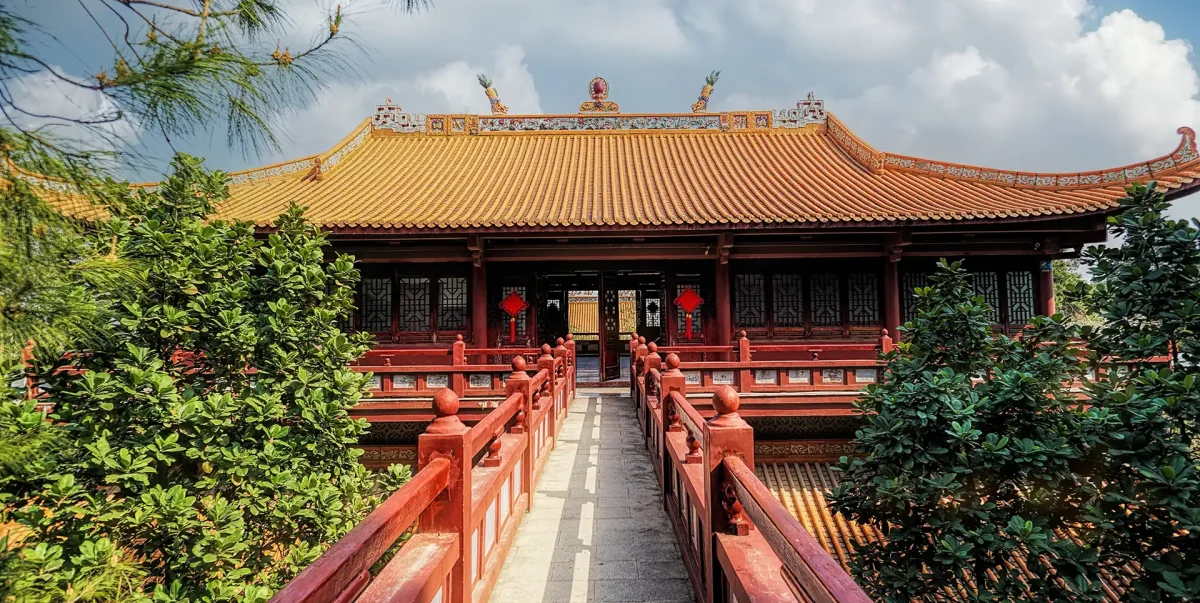 China Grants Visa-Free Entry