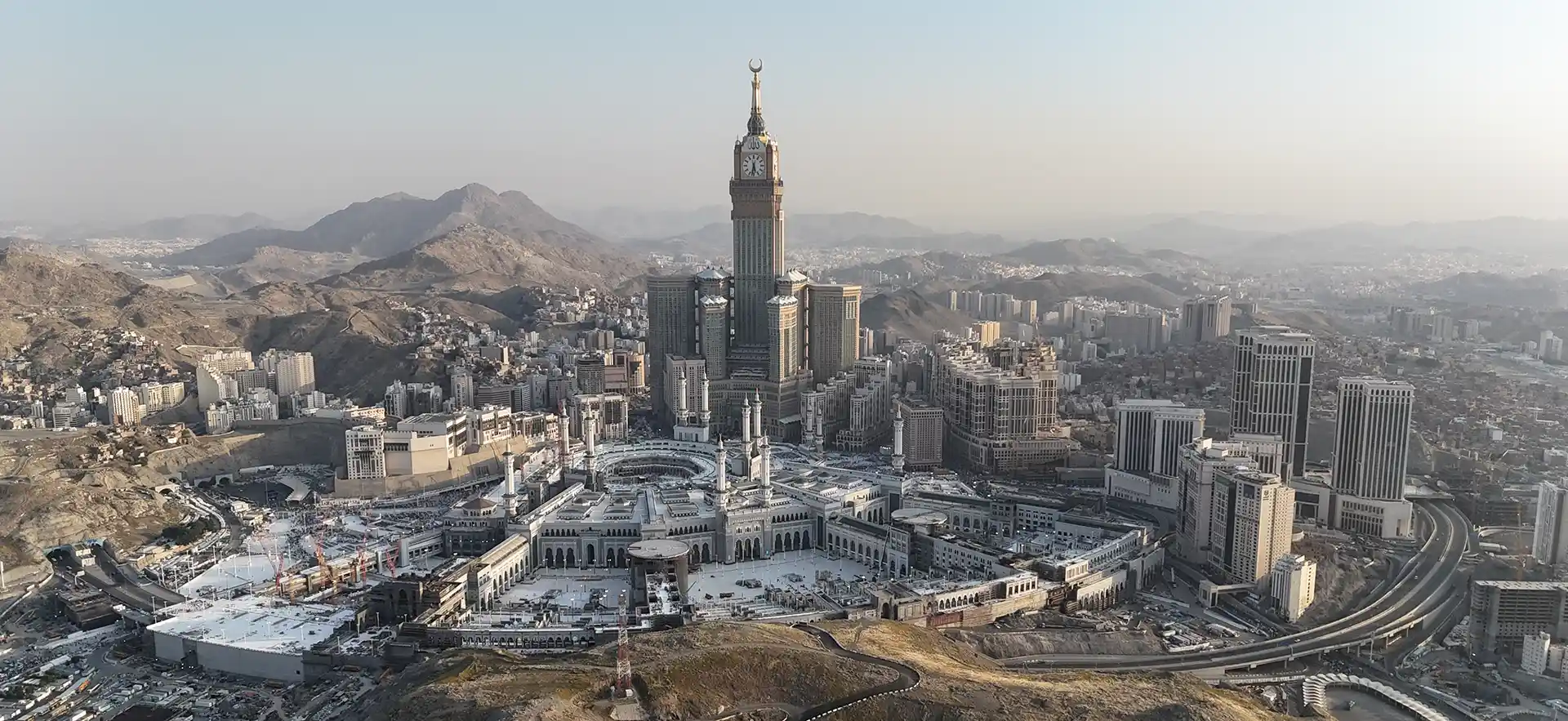 Saudi Arabia confirms that Umrah is allowed on All Visa Categories